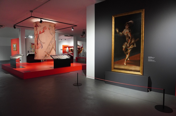 Inaugurata la mostra "Colore, musica e maschere" al Museo del Carnevale