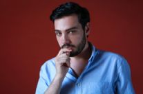 Il tenore Vincenzo Costanzo omaggia Napoli